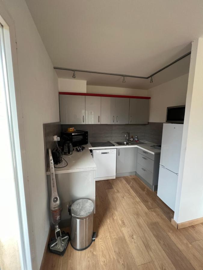 בורם-לה-מימוזה Appartement Unique Dans Le Domaine De La Sangliere מראה חיצוני תמונה