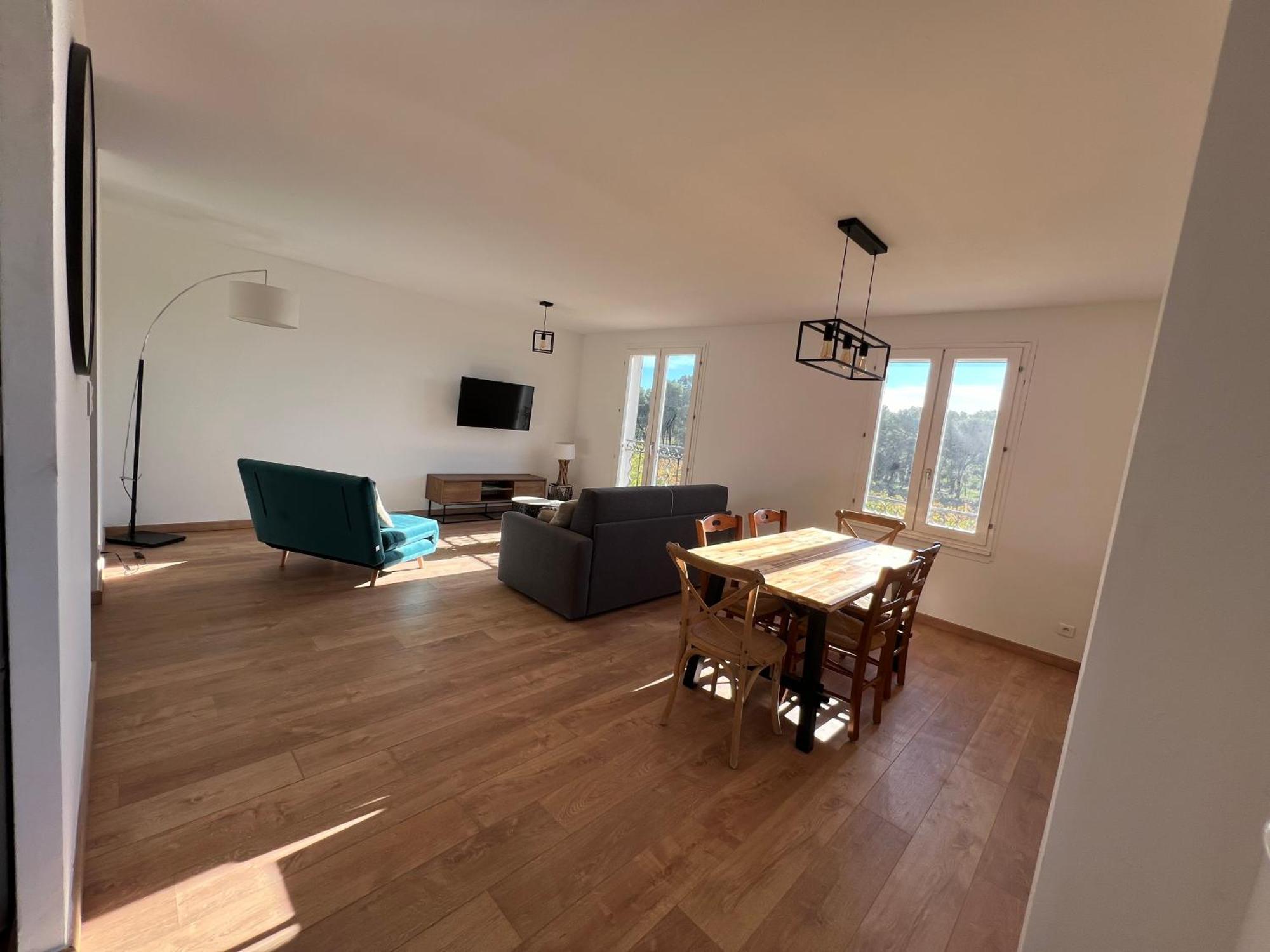 בורם-לה-מימוזה Appartement Unique Dans Le Domaine De La Sangliere מראה חיצוני תמונה